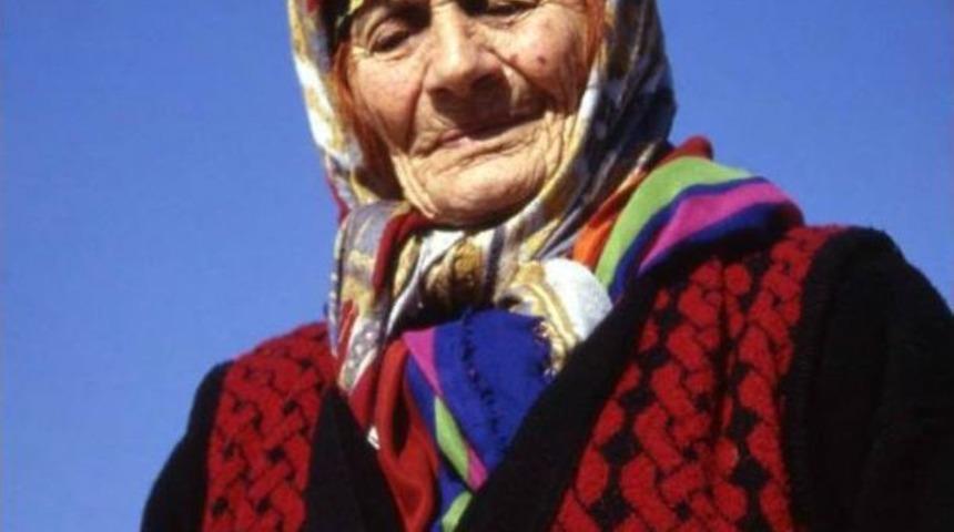 Uzmanından Yaşlılar I&ccedil;in Beslenme &Ouml;nerileri