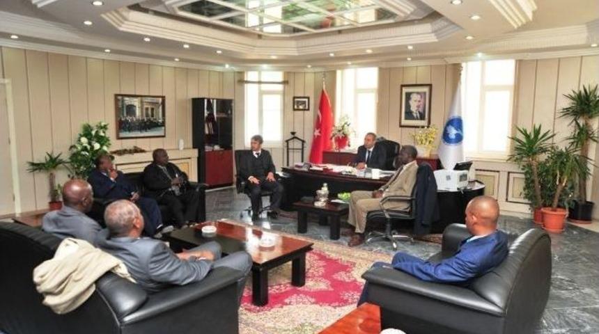 Mali Heyetinden Rekt&ouml;r Battal&rsquo;a Ziyaret