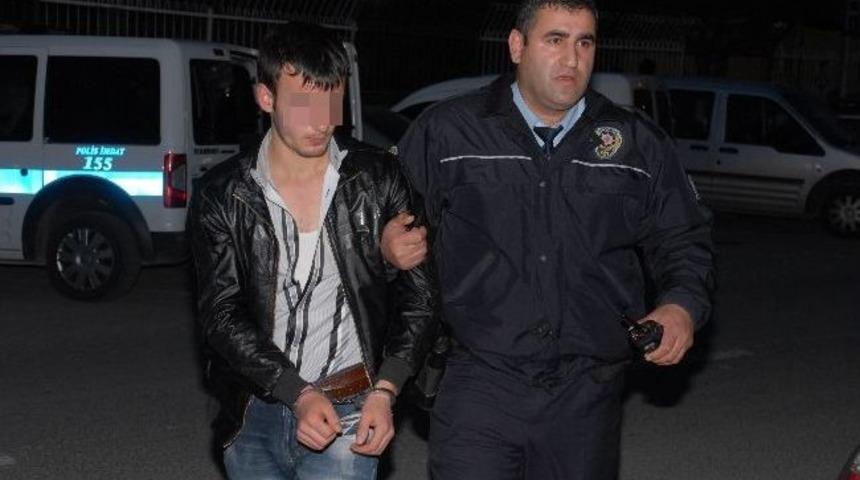 Boğazından Bı&ccedil;aklanan Gen&ccedil; Kız Ameliyata Alındı