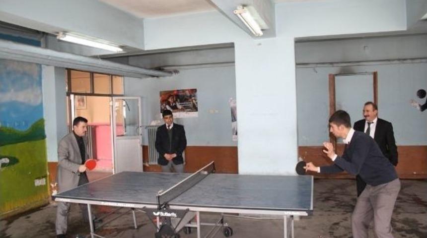 M&uuml;d&uuml;r Başak&rsquo;tan Cumhuriyet Anadolu Lisesi&rsquo;ne Ziyaret