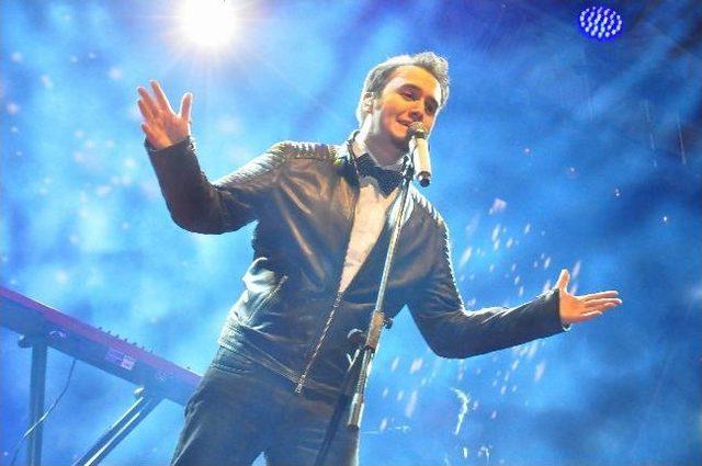 Manisa’da Mustafa Ceceli Rüzgarı 1