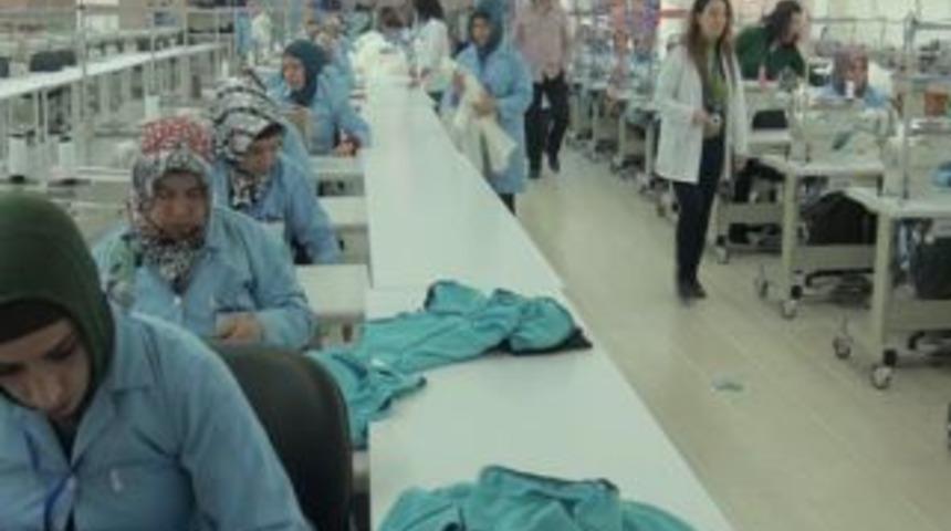 Urfalı kadınlar &uuml;nl&uuml; markaları &uuml;retiyor