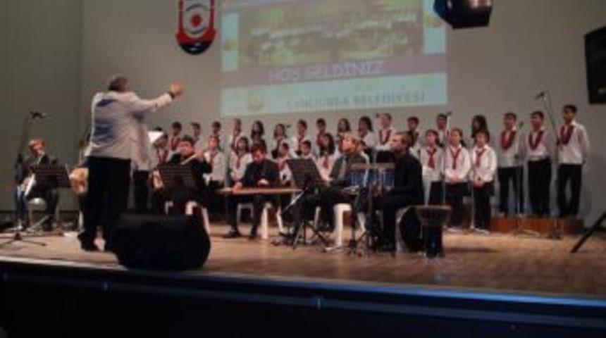 Urfa&rsquo;da &ccedil;ocuk korosu dinleyenleri b&uuml;y&uuml;ledi