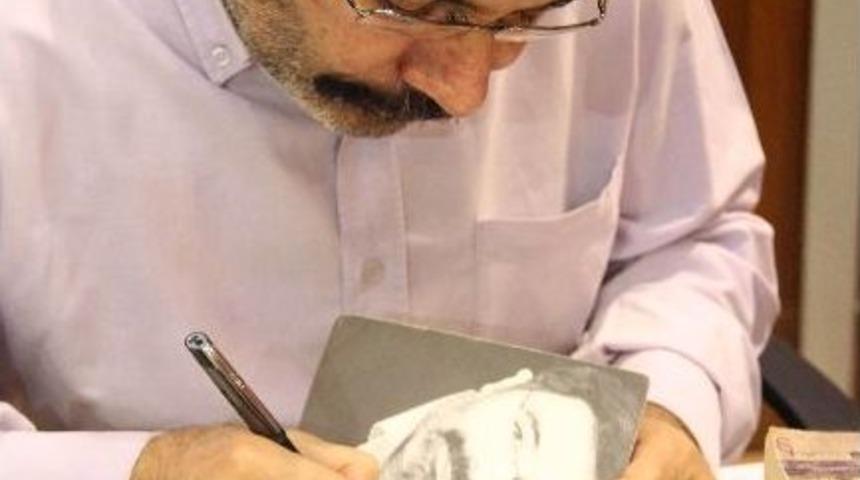 İmza G&uuml;n&uuml; Kuyruğu