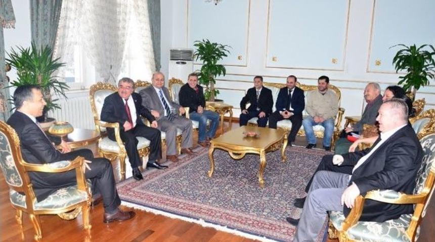 Gazetecilerden Vali Yerlikaya&rsquo;ya Ziyaret