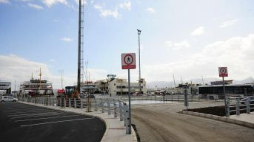 İzmir B&uuml;y&uuml;kşehir: İskele Bariyerleri Liman Başkanlığı'nın Talebi