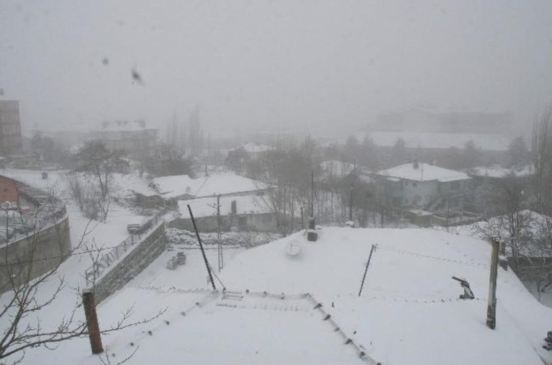 Yozgat&rsquo;ta Kar Hayatı Olumsuz Etkiledi