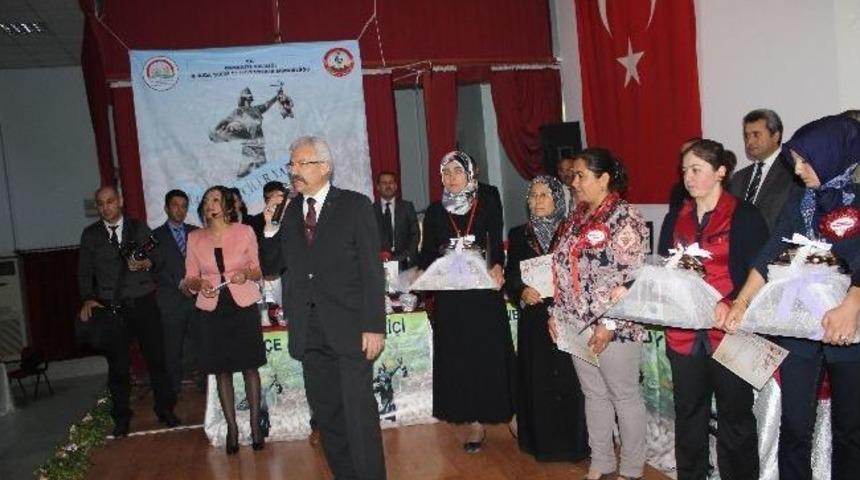 Osmaniye'de Kadın &Ccedil;ift&ccedil;iler Yarıştı