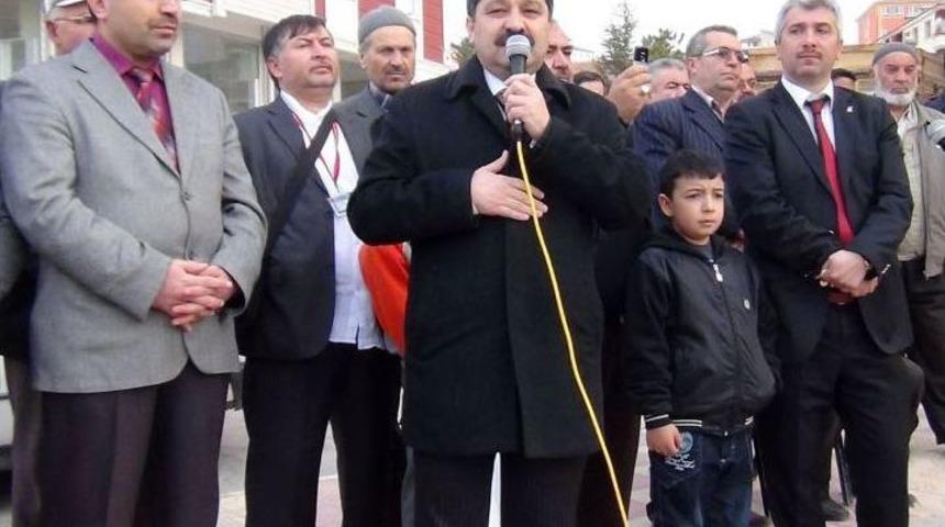 Sarıkaya’da Umre Yolcuları Dualarla Uğurlandı