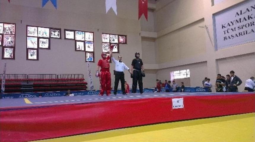 Bartınlı &lsquo;wushu&rsquo;cu&rsquo; T&uuml;rkiye İkincisi Oldu