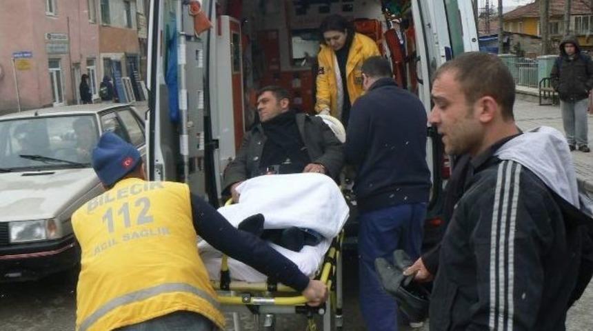 Boz&uuml;y&uuml;k'te Trafik Kazası, 1 Yaralı