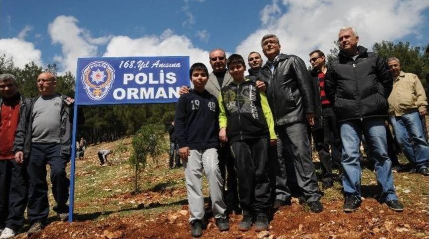 Polis Haftası Etkinlikleri Fidan Dikimiyle Başladı