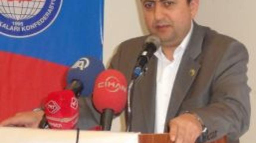 Eğitim-bir-sen Şube Başkanı Kamil U&ccedil;an: