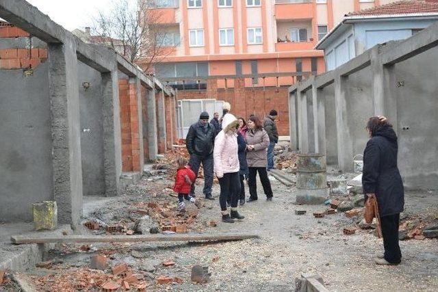 Keşan’da Geçici Pazaryeri Dükkanlarının Kurası Çekildi