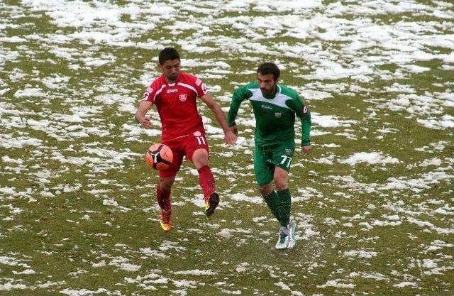 Erzincan Refahiyespor: 1 - Manavgat Evrensekispor: 1