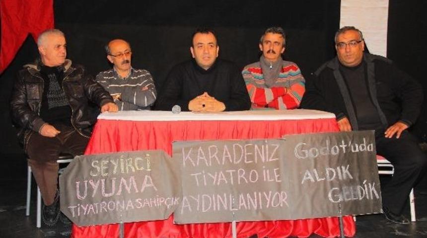 D&uuml;nya Tiyatro G&uuml;n&uuml; Hazırlığı