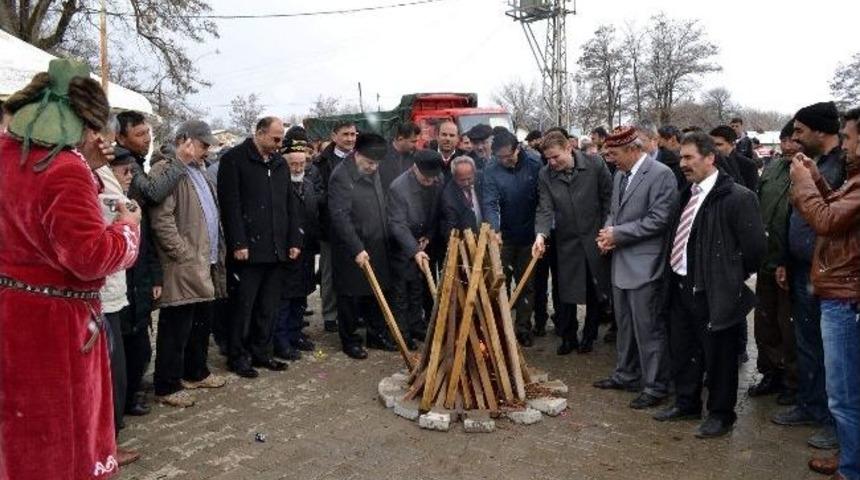 Kazak T&uuml;rklerinden Nevruz Kutlaması