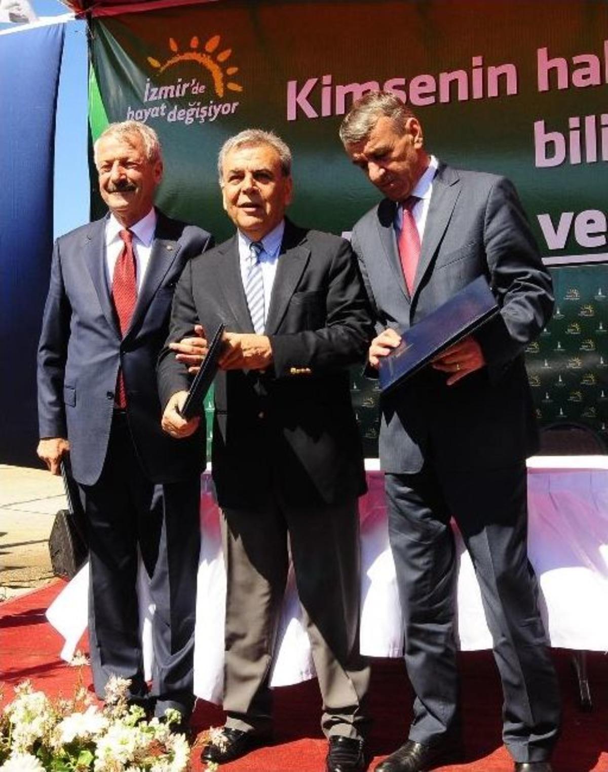 Başkan Kocaoğlu, Dsi M&uuml;d&uuml;r&uuml; &Ouml;zbal'ın S&ouml;zlerine Tepki G&ouml;sterdi