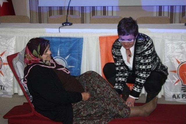 Ak Parti Kadın Kolları&rsquo;ndan Yaşlılar Haftası Konferansı 2