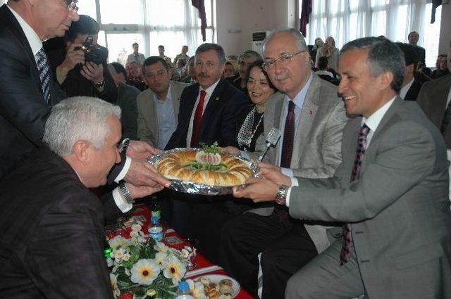 Manisa’da En Güzel Yemekler Yarıştı