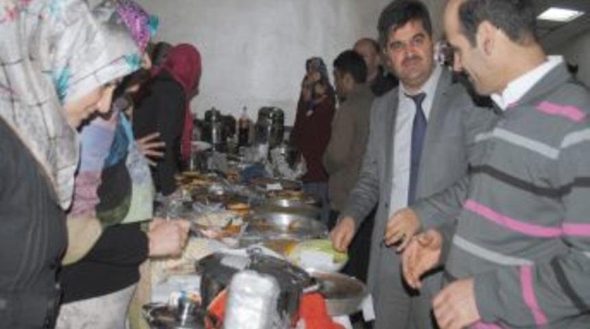 Eğitime Katkı Amacıyla D&uuml;zenlenen Kermes Yoğun Ilgi G&ouml;rd&uuml;