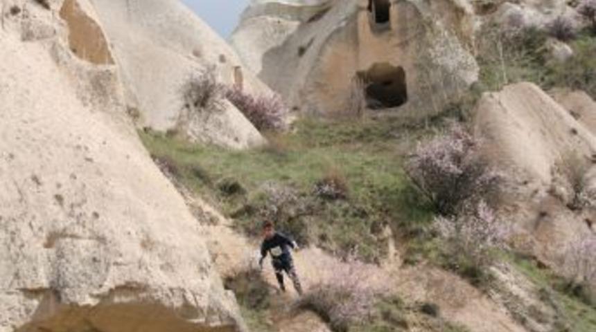 Taş Orman'da Oryantring Heyecanı S&uuml;r&uuml;yor