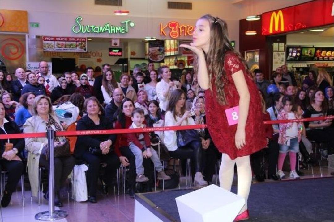 Best Model &Ccedil;ocuk Se&ccedil;meleri Yeşilyurt'ta Yapıldı