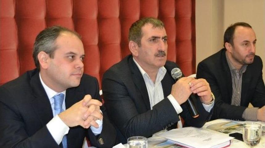 Ak Parti İl&ccedil;e Başkanları Toplantısı