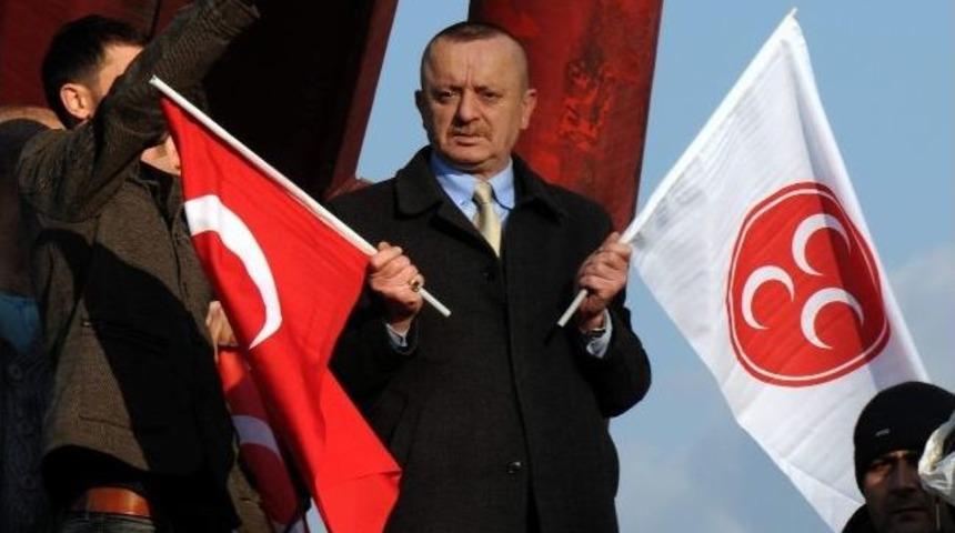 Mhp'nin Mitinginde Başbakan&rsquo;a Benzerliğiyle Dikkat &Ccedil;ekti