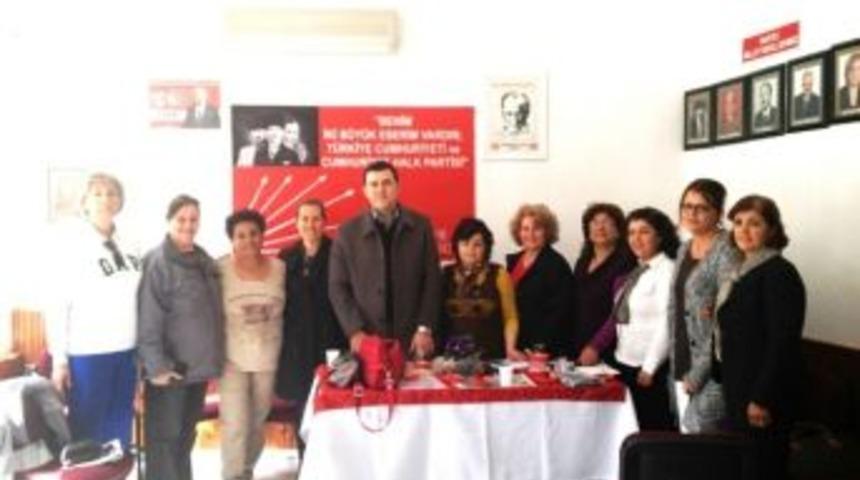 Burhaniye Chp’de Kadın Kolları Başkanı Değişti