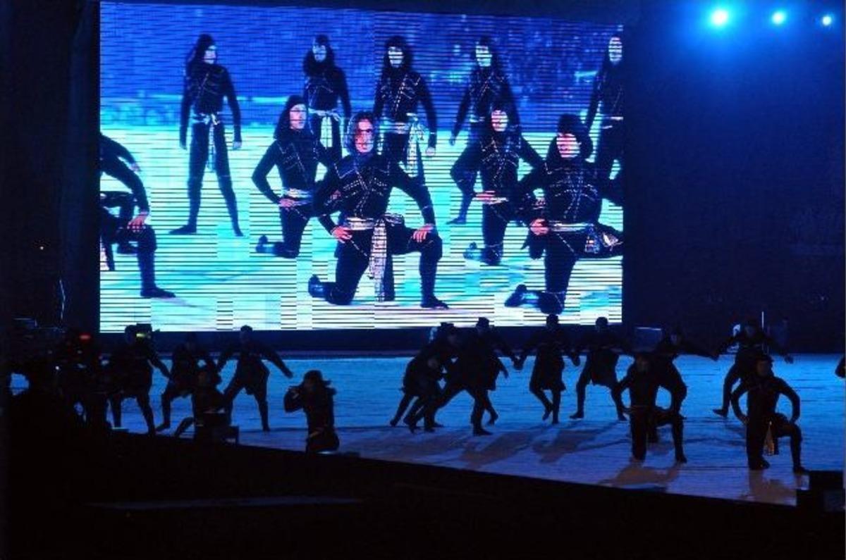 2013 Eskişehir T&uuml;rk D&uuml;nyası K&uuml;lt&uuml;r Başkenti A&ccedil;ılış T&ouml;reni