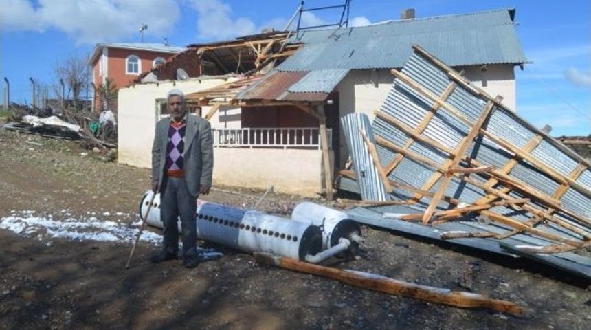 Bing&ouml;l&rsquo;de Fırtına &Ccedil;atı U&ccedil;urdu