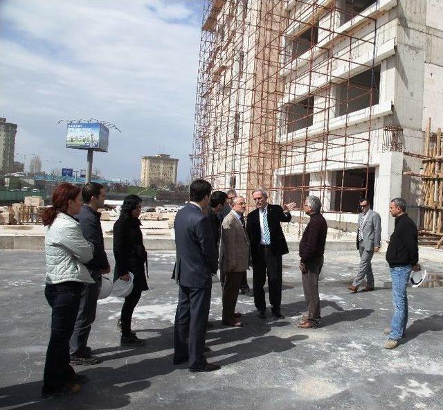 Bursa, B&uuml;y&uuml;kşehir Belediye Binasına Kavuşuyor 2