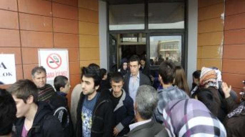 &Ouml;ğrenciler Sınavı Kolay Buldu