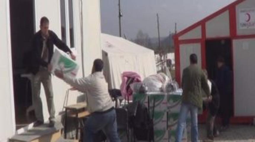 Suriye&rsquo;ye Yardım Konvoyları Gitmeye Devam Ediyor