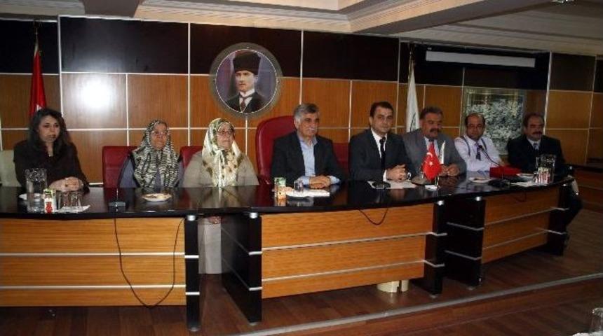 Eryaşar Ailesi &lsquo;dursun &Ccedil;avuş&rsquo; Filminin Telif Haklarını &Uuml;cretsiz Verdi