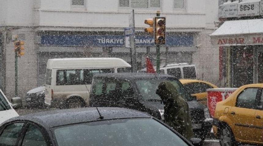 Ardahan'da Kar Yağışı