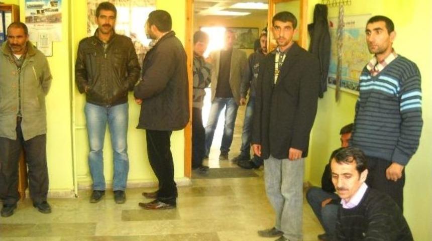 Tercan Belediyesine Ge&ccedil;ici Olarak 15 İş&ccedil;i Alınacak