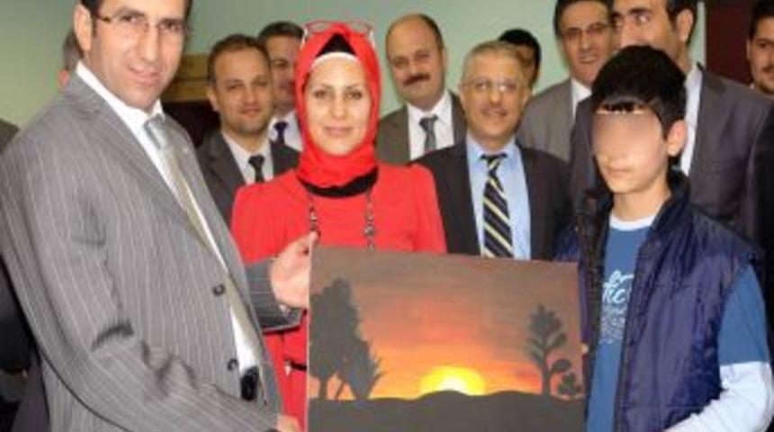 Madde Bağımlısı Gen&ccedil;, Hayata Sanatla Tutundu