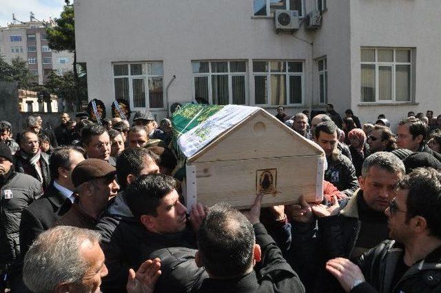 Hayatını Kaybeden Mübaşir İçin Sinop Adliyesi'nde Tören Düzenlendi