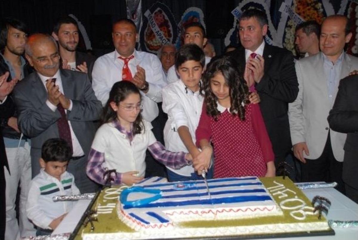Fethiyespor 80. Yaşını Kutluyor