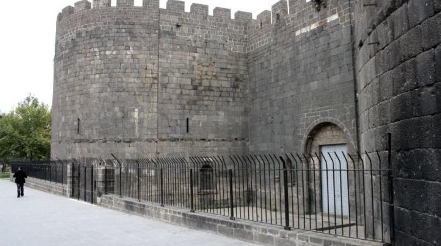 Bin Yıllık Mervani Mescidi ‘sergi Salonu’na Dönüştürülüyor