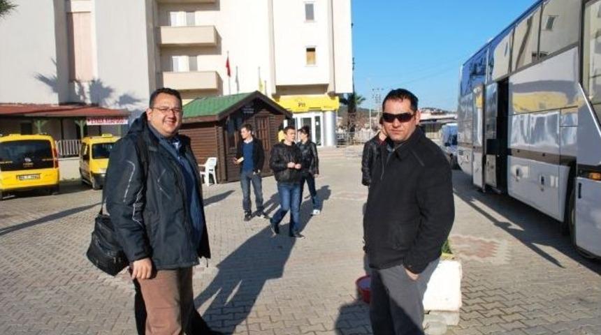 K&uuml;&ccedil;&uuml;kk&ouml;y Belediyesi&rsquo;nden Ygs İ&ccedil;in &Uuml;cretsiz Otob&uuml;s