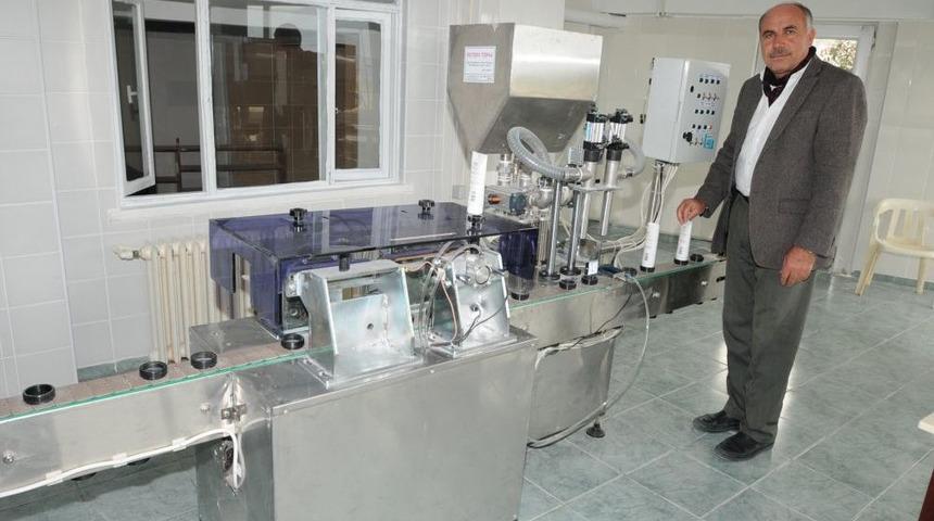 Termal &Ccedil;amurun Kokusunu Alarak Krem Yaptı