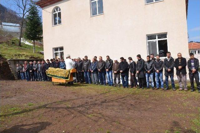 Yargıtay Birinci Başkanı Ali Alkan, Cenazeye Katıldı 1