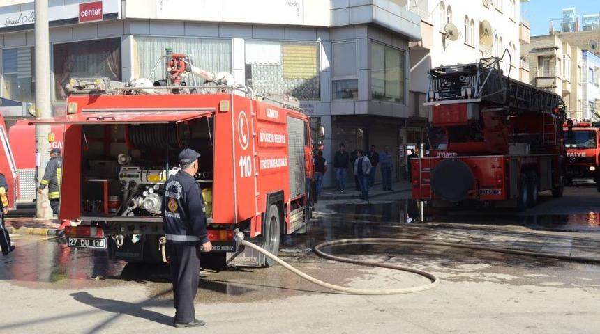 Gaziantep&rsquo;te Yangın Paniği