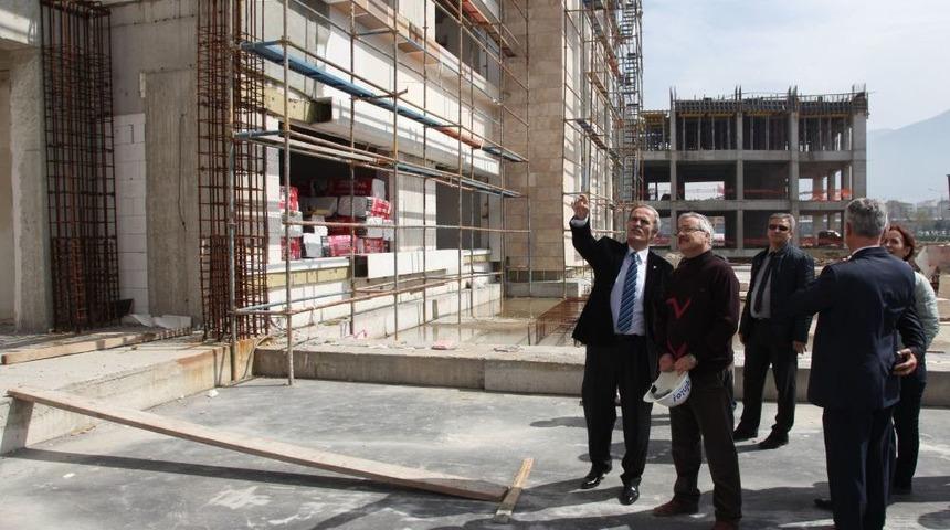 Bursa B&uuml;y&uuml;kşehir Belediyesi, Yeni Binasına Kavuşuyor