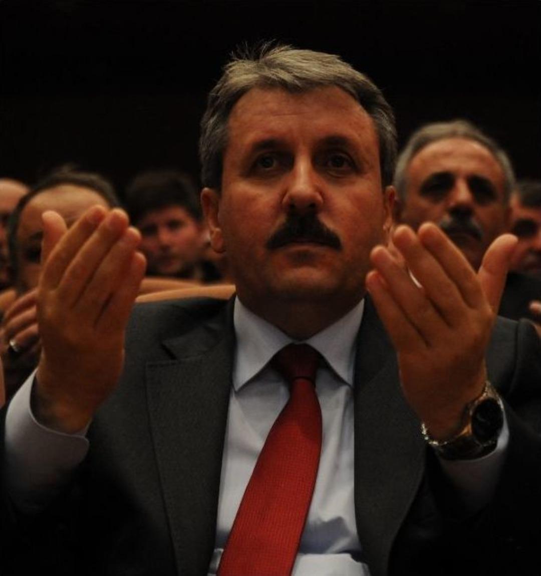 Destici&rsquo;nin &ldquo;akil Adamlar&rdquo; Yorumu