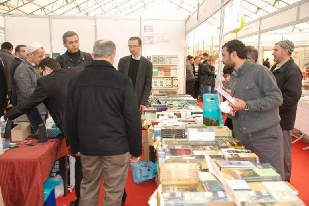 Ordu 2. Karadeniz Kitap Fuarı A&ccedil;ıldı