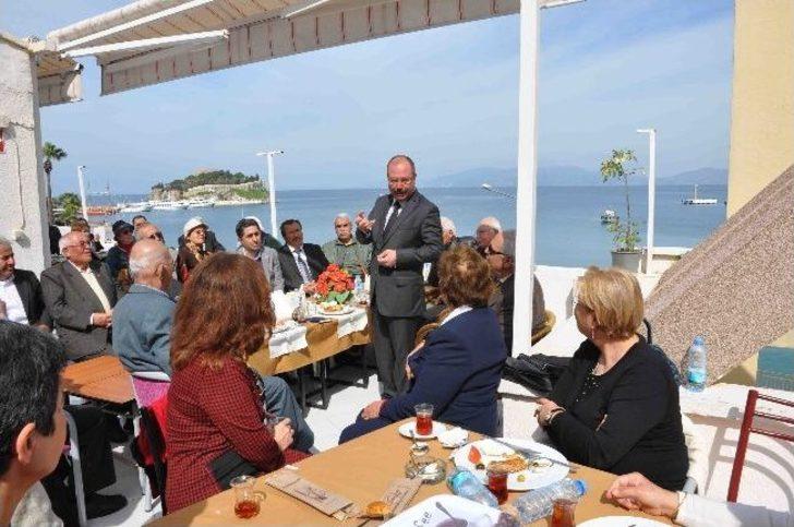 Başkan Altungün, Emekli Astsubaylarla Buluştu G4